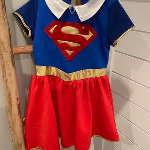 Supergirl Costume size 7/8